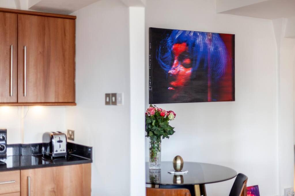Amazing 2br Flat With View, Bethnal Londres