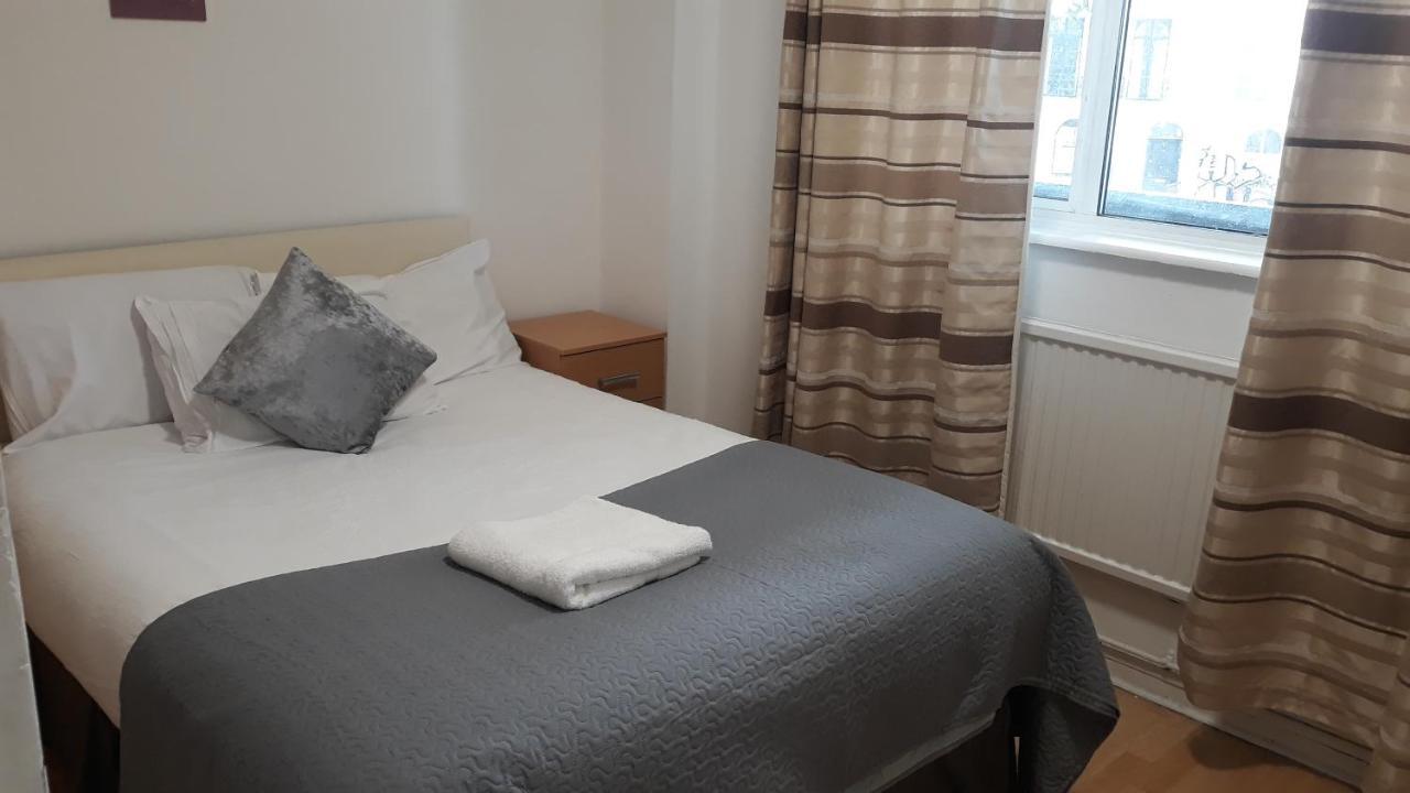 Flat 11, Soane Court Apartment