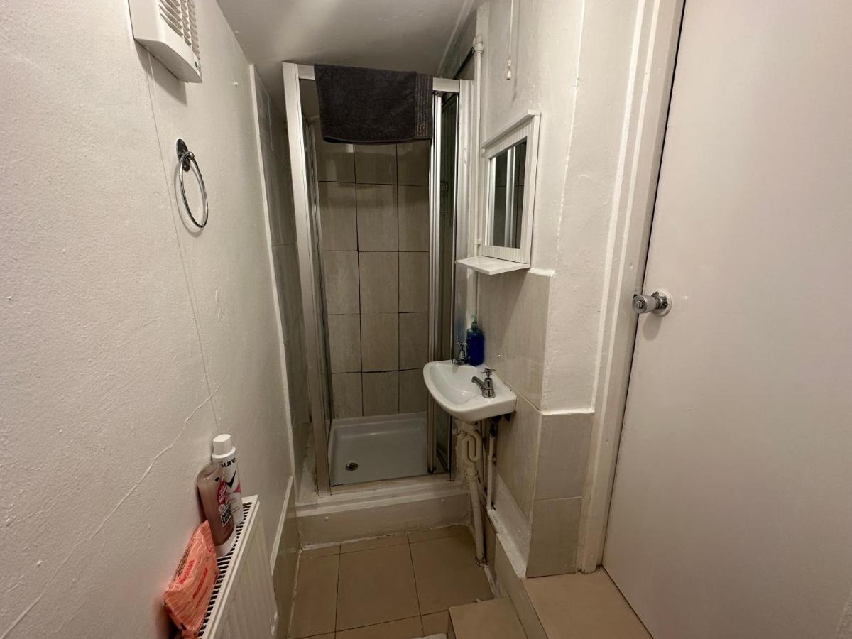4 Double Bed Family 15 Mins From Central Ldn Londres