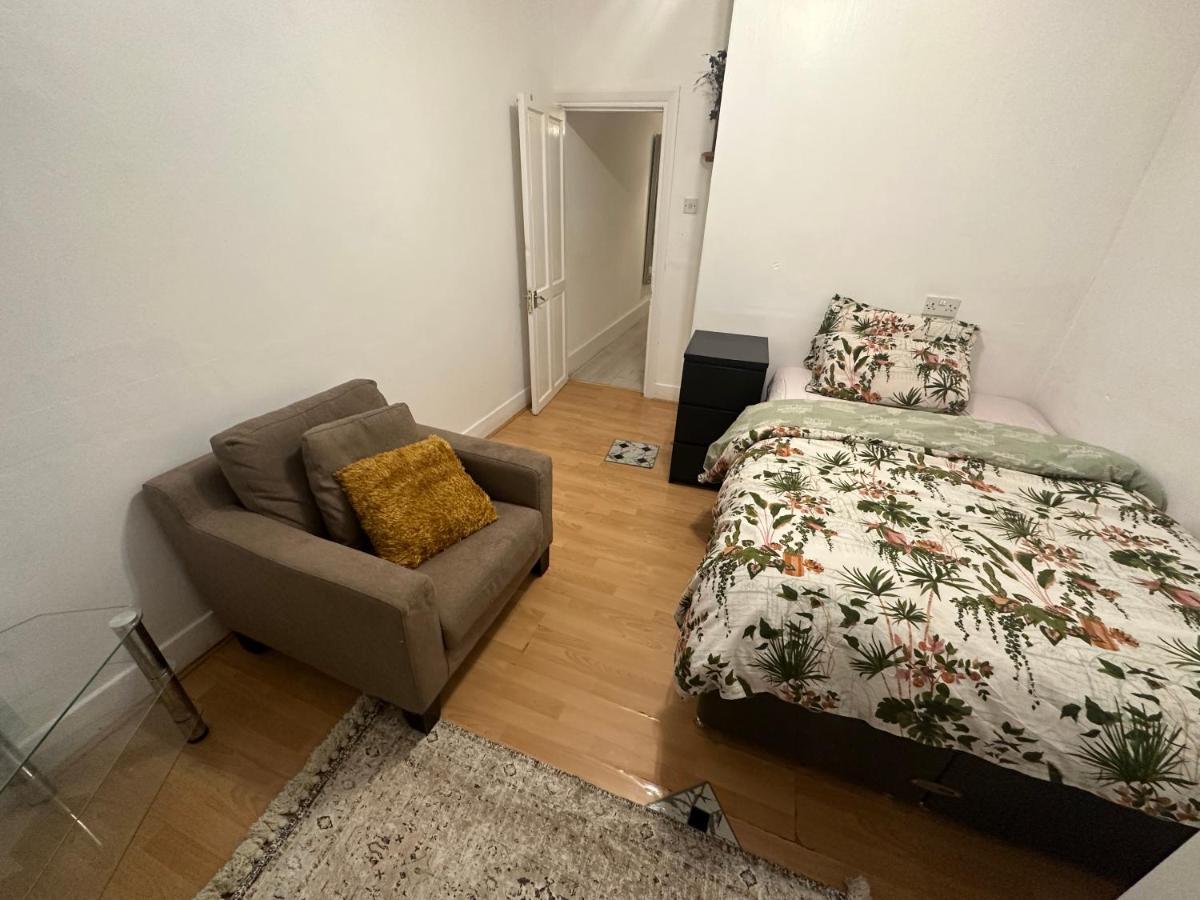 4 Double Bed Family 15 Mins From Central Ldn Londres