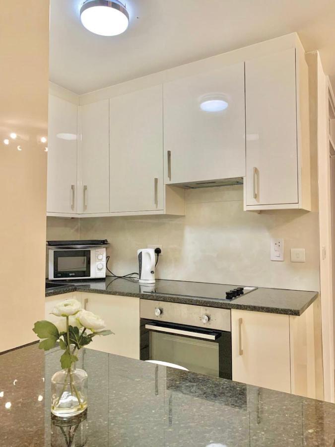 1 Br-kensington-24 7 Security-netflix Apartamento *