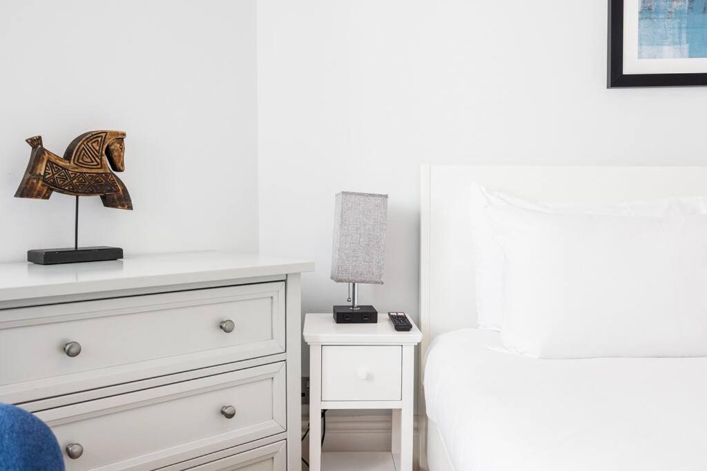 Charing Cross Road One Bedroom *