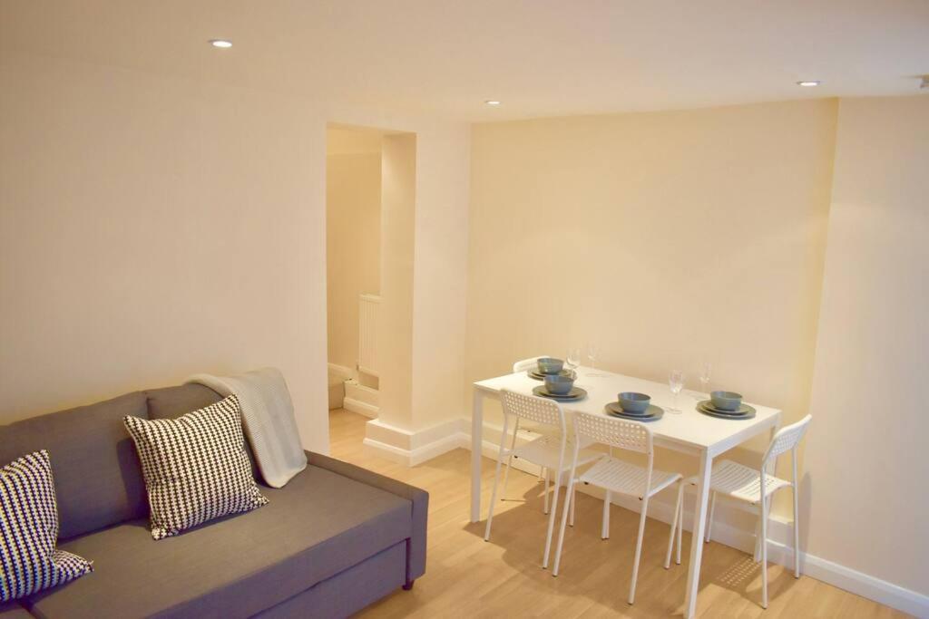 Cosy 1 Bedroom Flat Near The Eye Appartement *