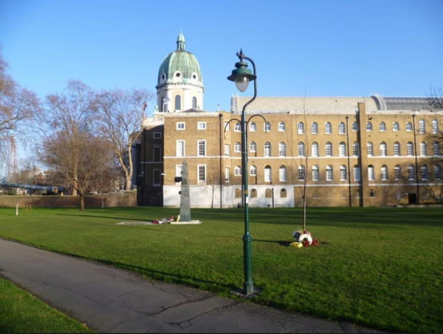 Cosy 1 Bedroom Flat Near The Eye Appartement