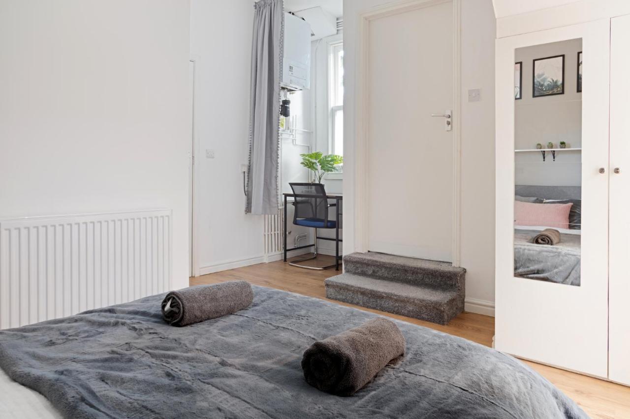 Apartment Fabulous Riverside In Putney