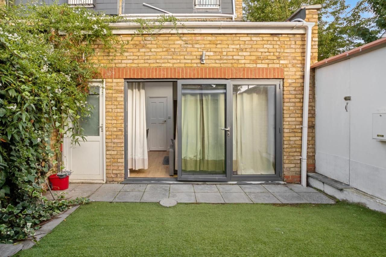 Fabulous Riverside In Putney Apartment *