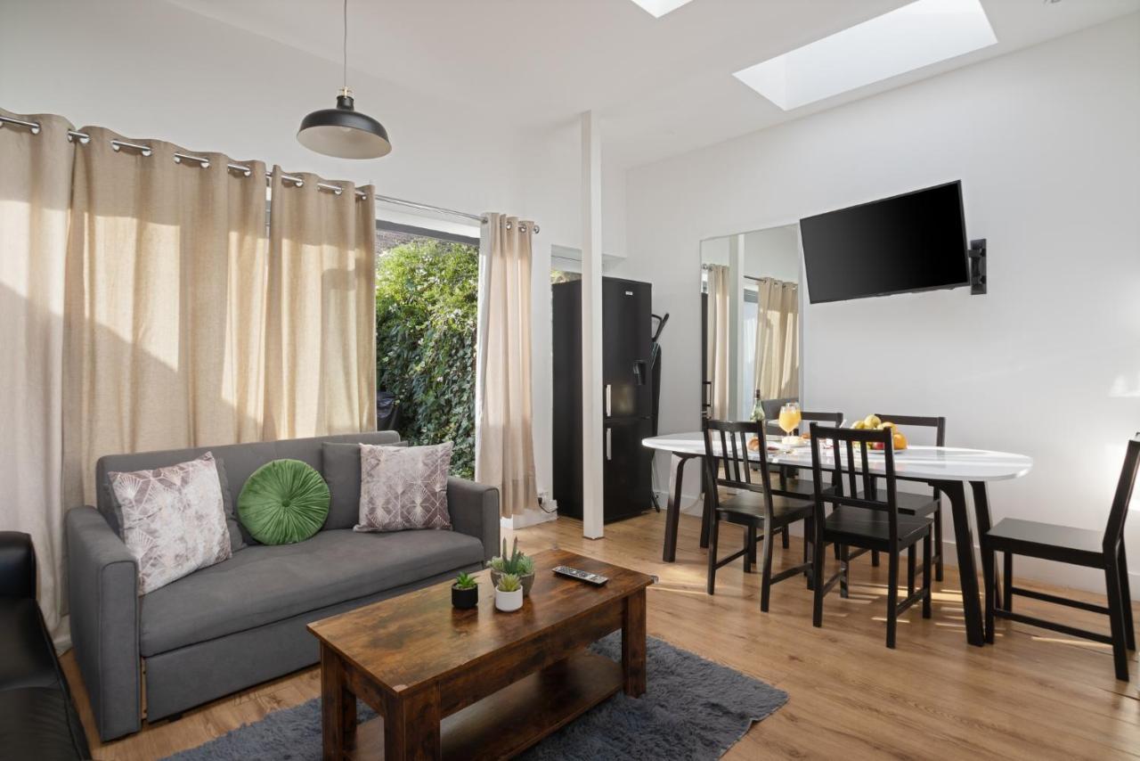 Apartment Fabulous Riverside In Putney London