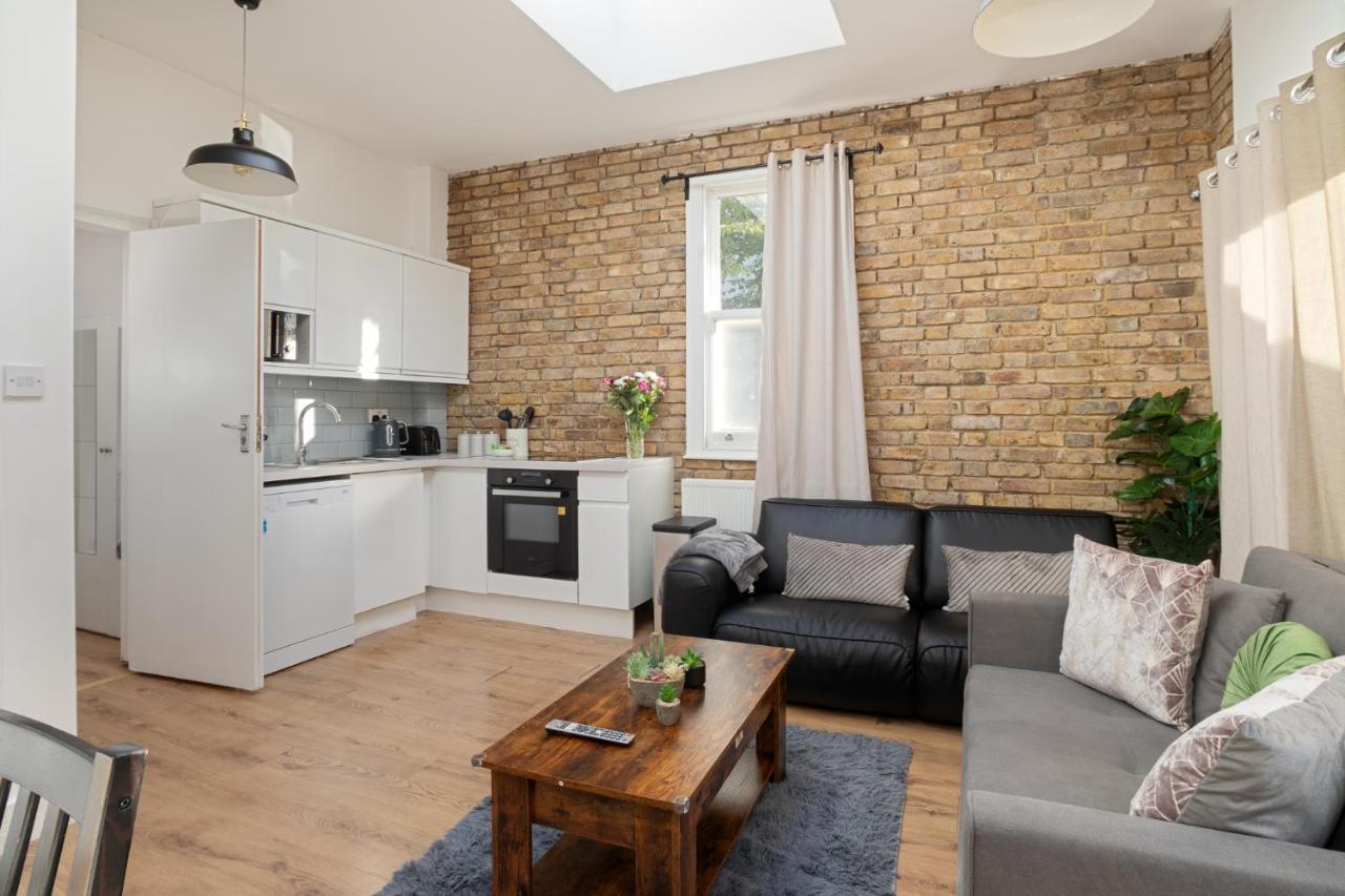 Apartment Fabulous Riverside In Putney