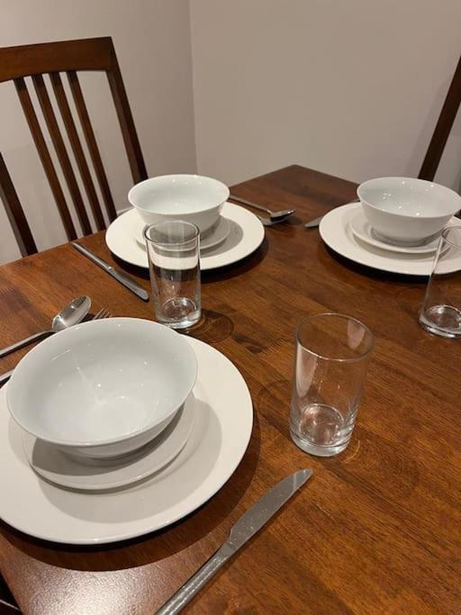 Spacious 2bed/2bath Flat Next To Eye * Londres