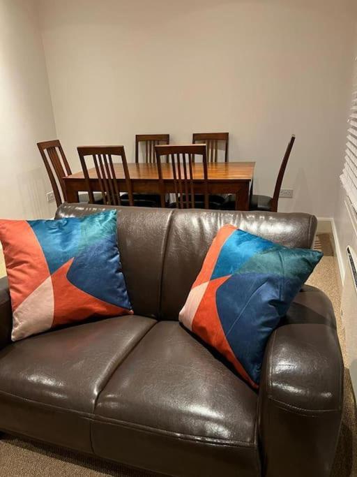 Apartamento Spacious 2bed/2bath Flat Next To Eye