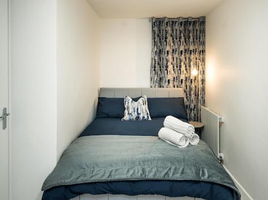 New Modern Hybrid 4 Bedroom 7 Bed 9 Guest Capacity Appartement