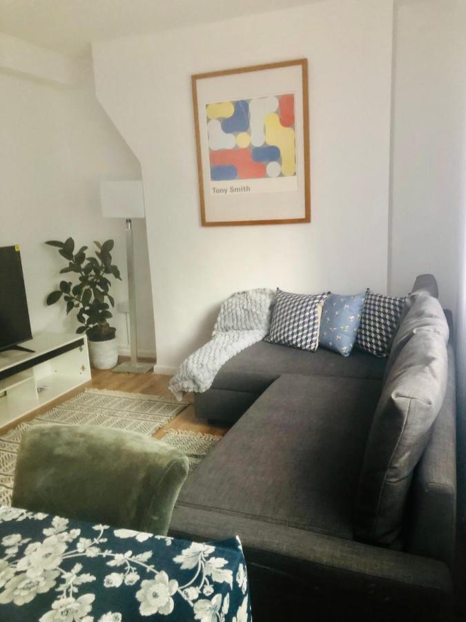 Apartment Location- 2 Bedroom *