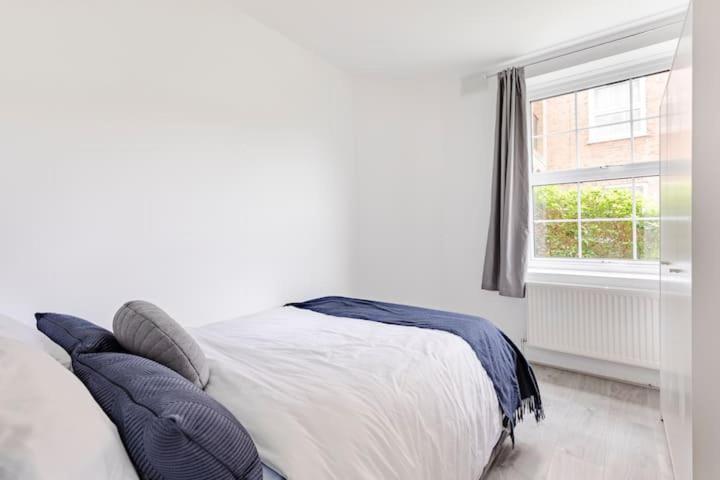 Apartamento Lovely 3 Bedroom Flat In North