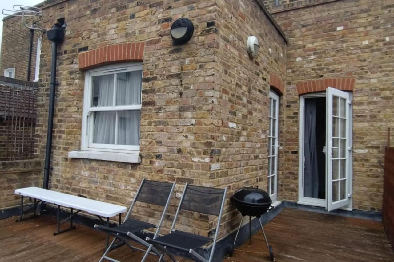 Quiet And Cozy 2 Seperate Bedrooms And 2 Bathroom With Terrace Londres