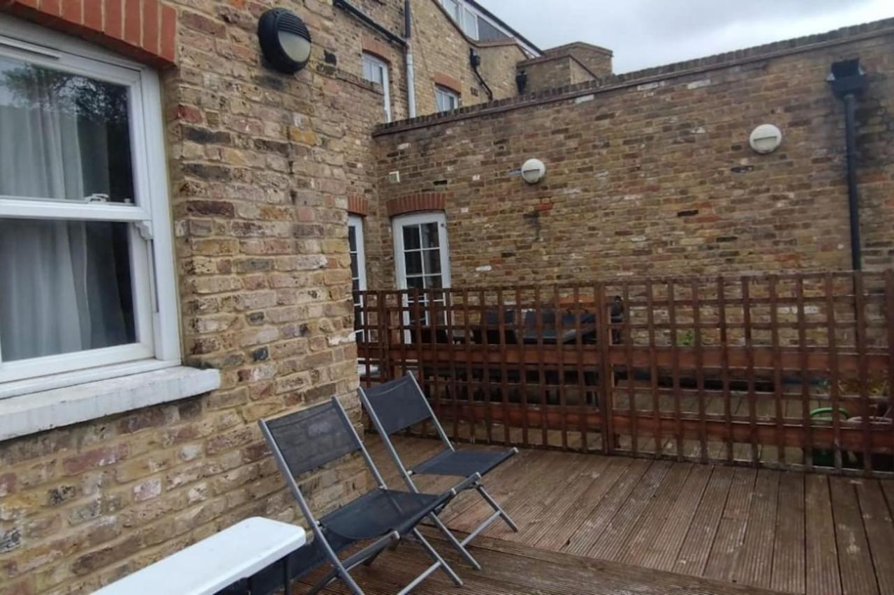 Quiet And Cozy 2 Seperate Bedrooms And 2 Bathroom With Terrace *