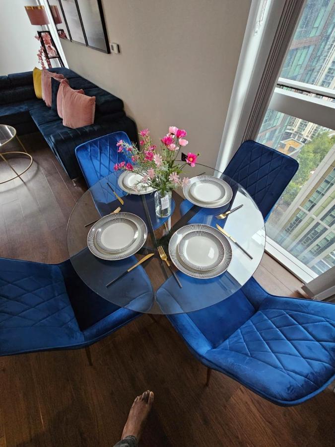 2 Bed Luxurious Canary Wharf Appartement Londres