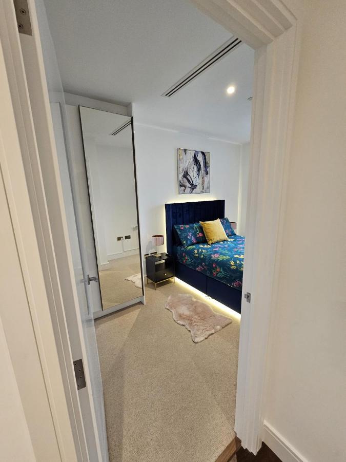 2 Bed Luxurious Canary Wharf Appartement Londres