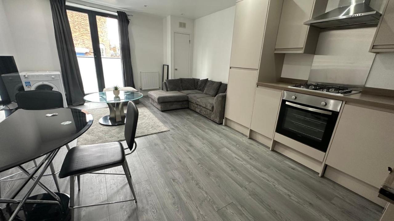 1 Bedroom Flat In Elephant And Castle Zone 1 Appartement Londres