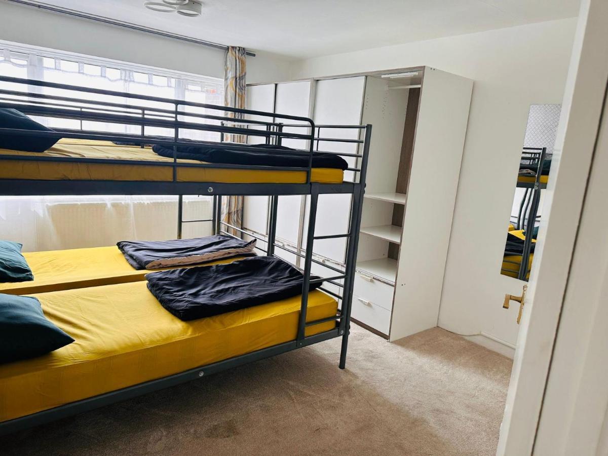 Spacious 2 Bedroom Flat 20mins To Oxford Street By Tube * Londres
