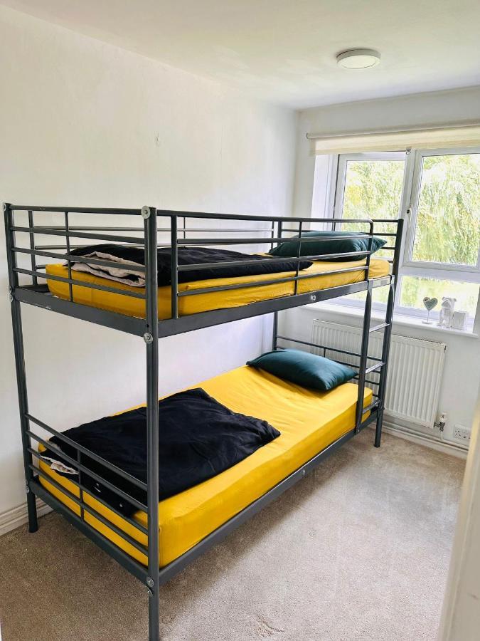 Spacious 2 Bedroom Flat 20mins To Oxford Street By Tube Londres