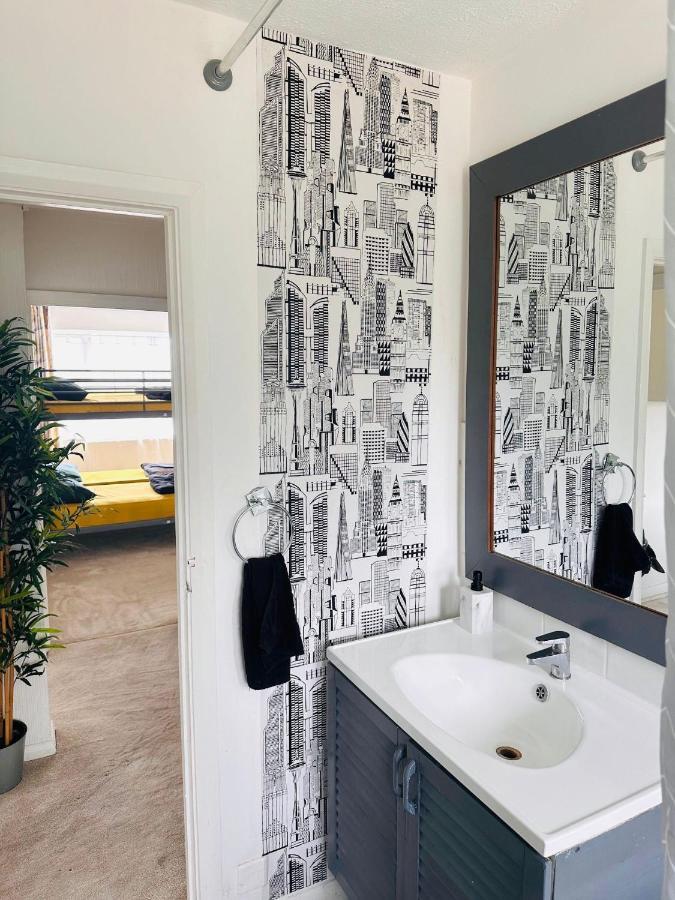 Spacious 2 Bedroom Flat 20mins To Oxford Street By Tube Londres