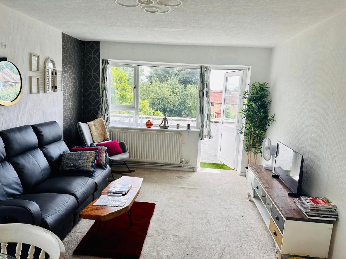 Spacious 2 Bedroom Flat 20mins To Oxford Street By Tube Apartamento