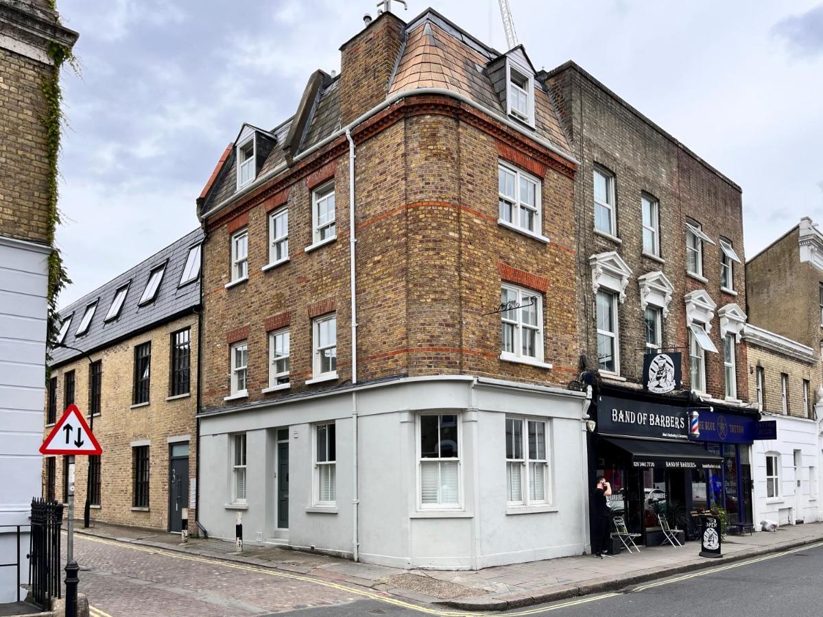 The Ravenscourt Park Escape - Bright 2bdr Flat Apartment *