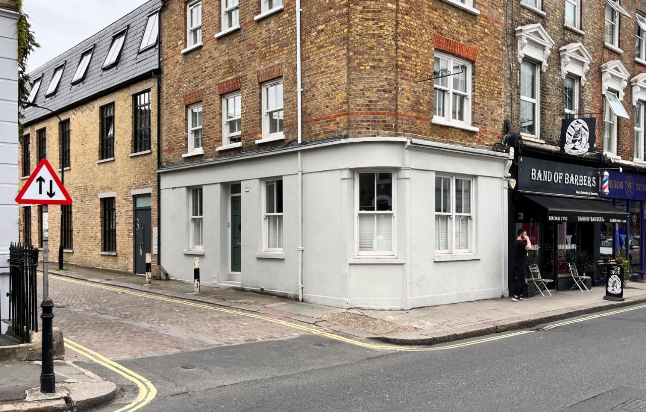 The Ravenscourt Park Escape - Bright 2bdr Flat Apartment