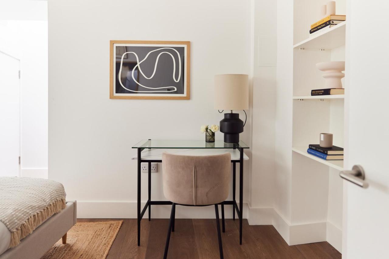 The Ravenscourt Park Escape - Bright 2bdr Flat Apartment London