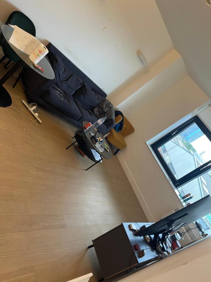 Lovely Bright, Modern 1-bed *