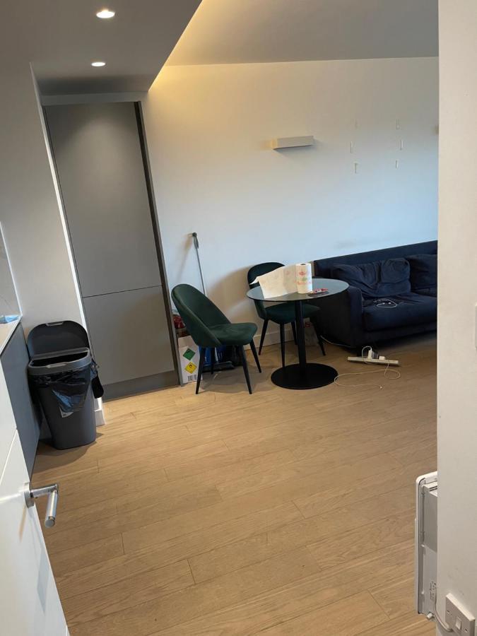 Lovely Bright, Modern 1-bed * Londres