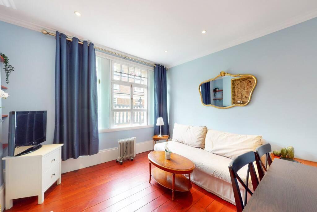 Classic Mayfair 1 Bedroom Londres