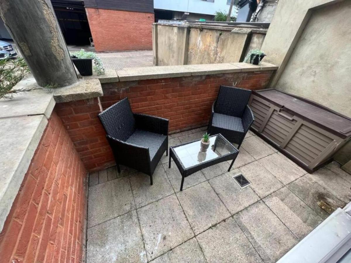 1 Bedroom Flat With Free Parking In Canary Wharf Near Musuem Apartamento