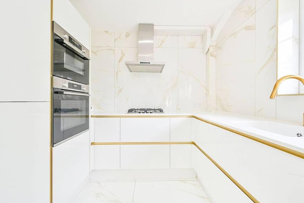 Premium Private Minutes To Central Apartamento Londres