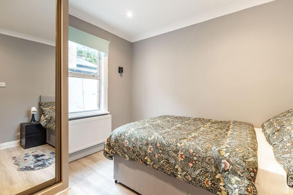 Cozy 3-bedroom Flat In Willesden Londres