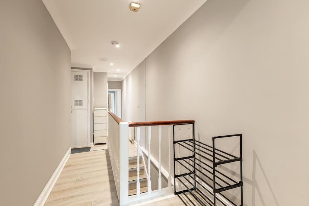 Cozy 3-bedroom Flat In Willesden Londres