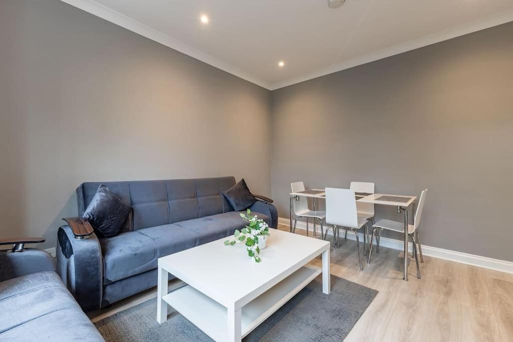 Cozy 3-bedroom Flat In Willesden Londres