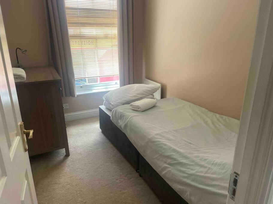 Sw19 2 Bed 2 Bath Private Flat Apartamento Londres