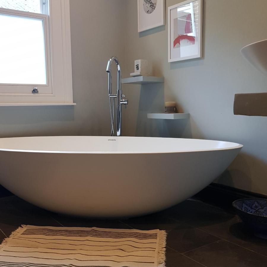 Beautiful Private In Queens Park Townhouse * Londen
