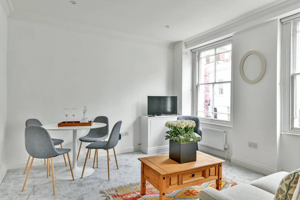 Walton Street Retreat Apartment *