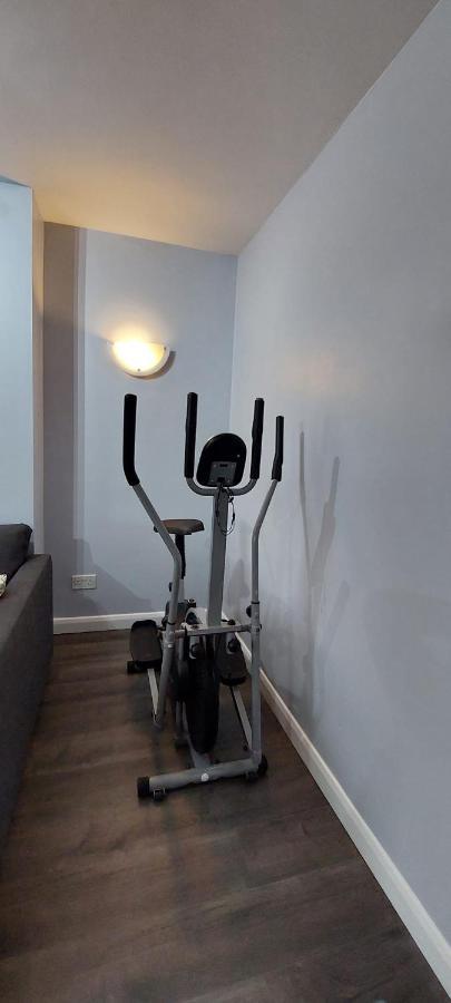 One Bedroom Flat In Finchley Road Apartamento