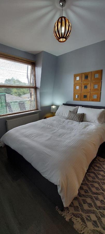 One Bedroom Flat In Finchley Road Apartamento *