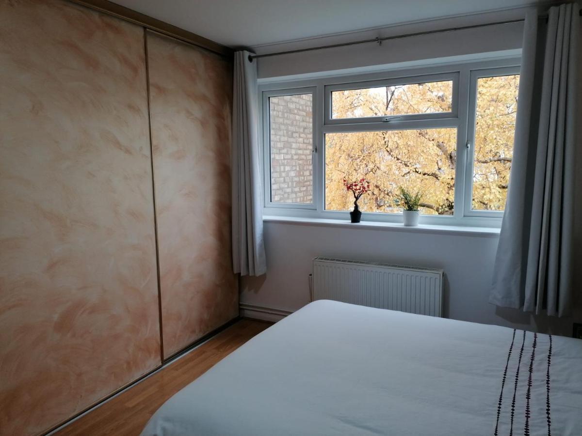 Accommodatie bij particulieren Beautiful Double Bedroom In Shared Flat Near Olympic Park In Stratford *