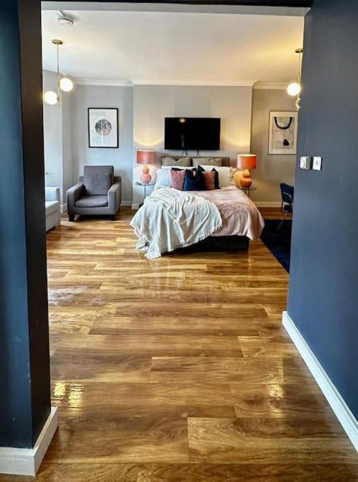 Apartment Stylish Near Regent's Park N7 *