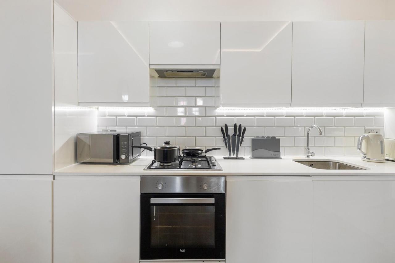 Hamburg Gf1br 1ba By Bus Stop In Acton 8 Apartment London