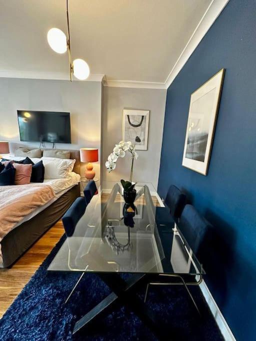 Stylish Near Regent's Park N7 *