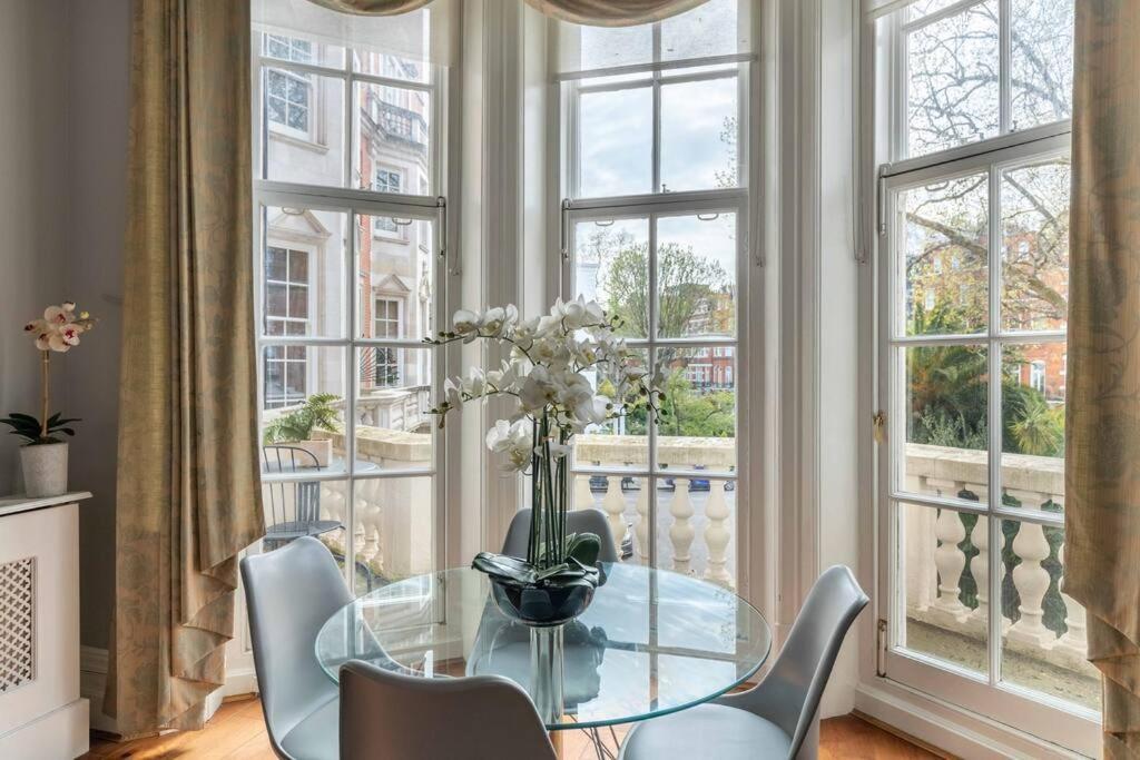 Luxury 2-bedroom Flat In Knightsbridge By Landin Appartement Londres