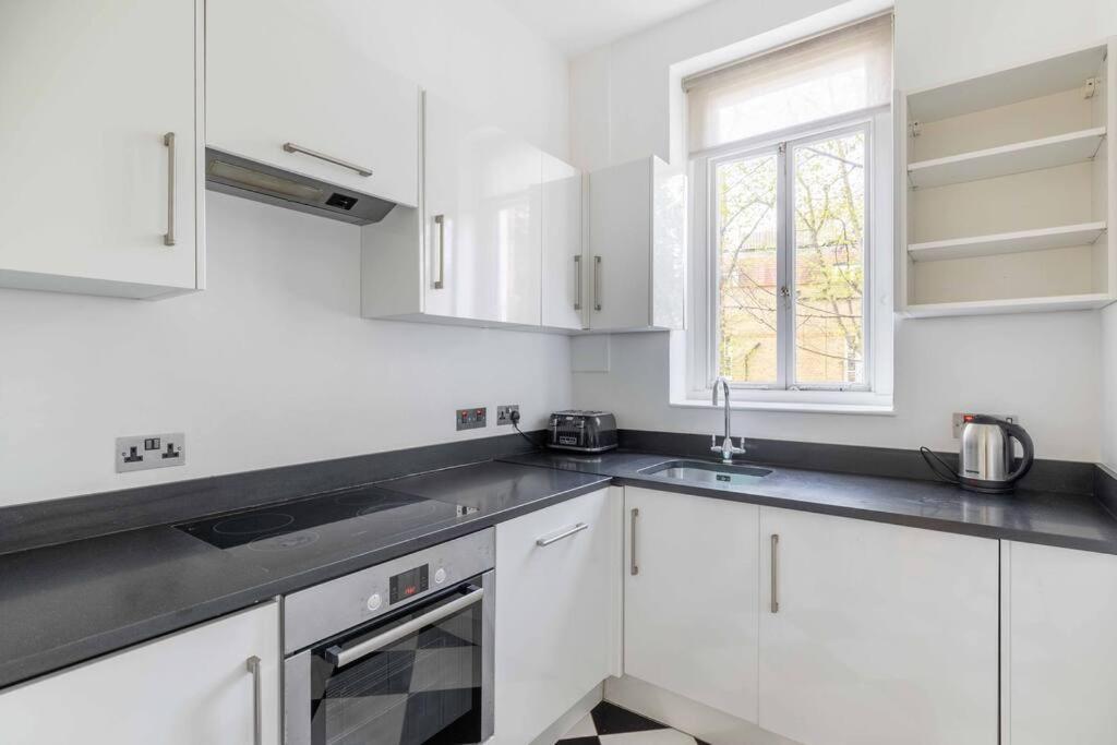 Appartement Luxury 2-bedroom Flat In Knightsbridge By Landin Londres