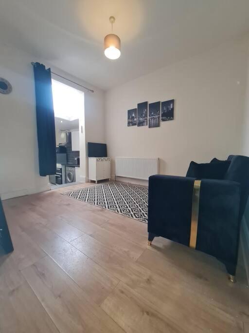 Spacious One Bedroom Londres