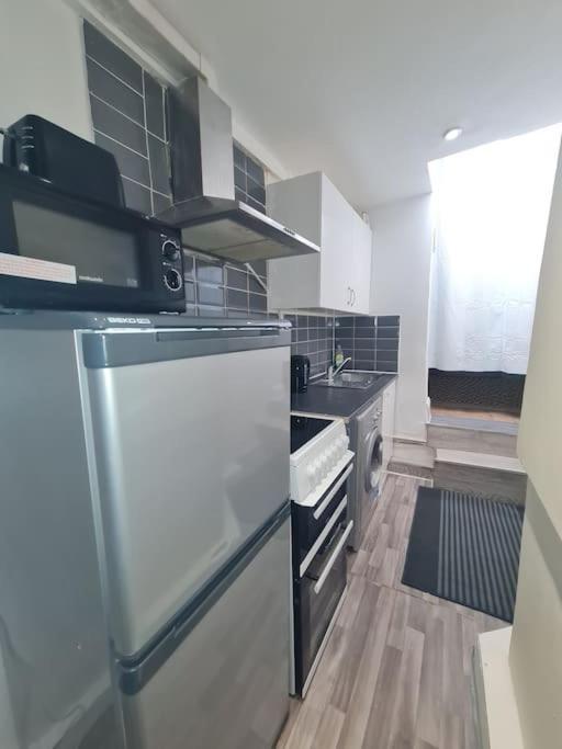 Spacious One Bedroom Apartment